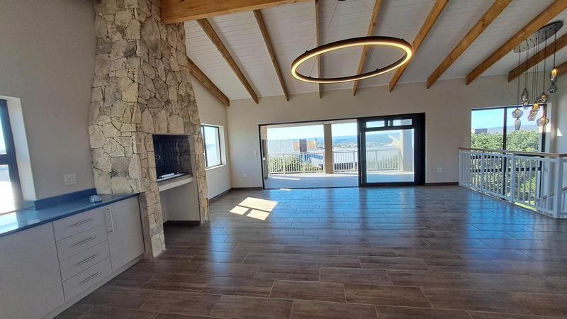 4 Bedroom Property for Sale in Stilbaai Wes Western Cape